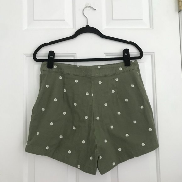 Women’s embroidered shorts - Picture 9 of 11